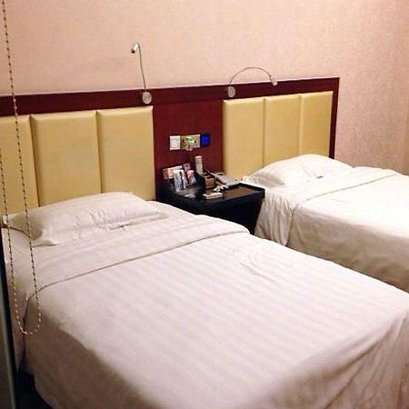 Nanjing Lukou Qiudu Hotel Bagian luar foto