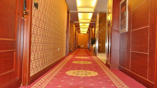 Nanjing Lukou Qiudu Hotel Bagian luar foto